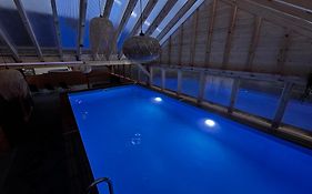 Domki Zlote Piaski Kryty Basen Sauna Jacuzzi