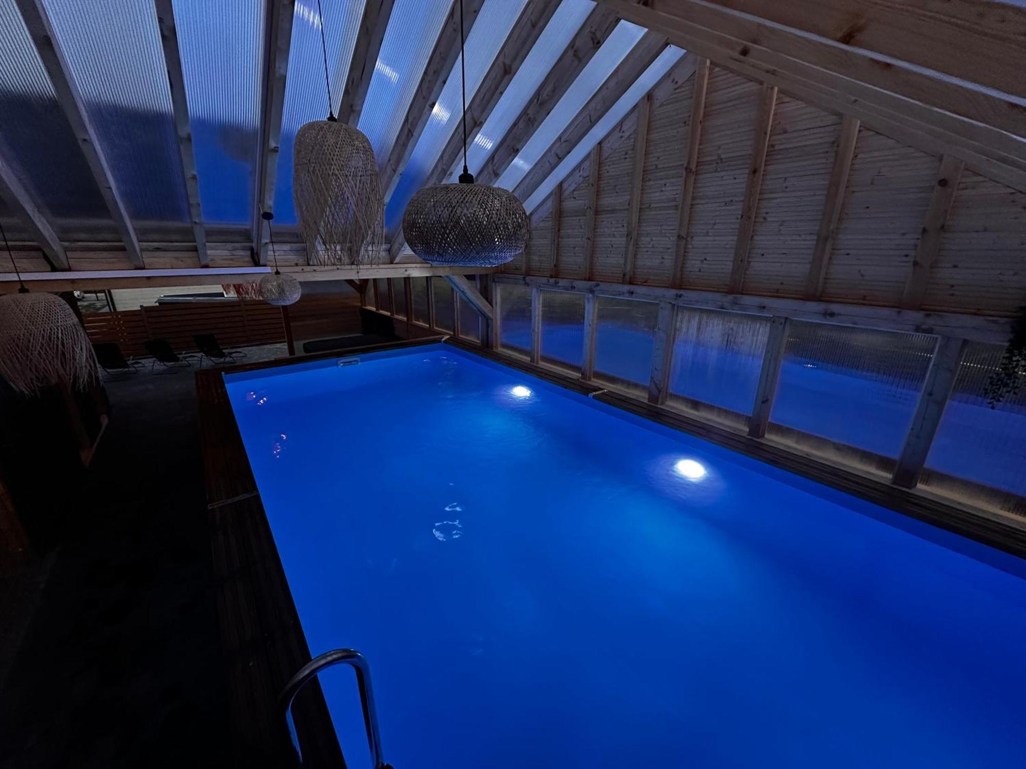 Domki Zlote Piaski Kryty Basen Sauna Jacuzzi Jastrzębia Góra Exterior foto